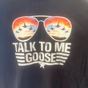 “Talk to me Goose” t-shirt size 2X in GUC